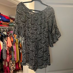 Off the shoulder green & white Express romper, size M